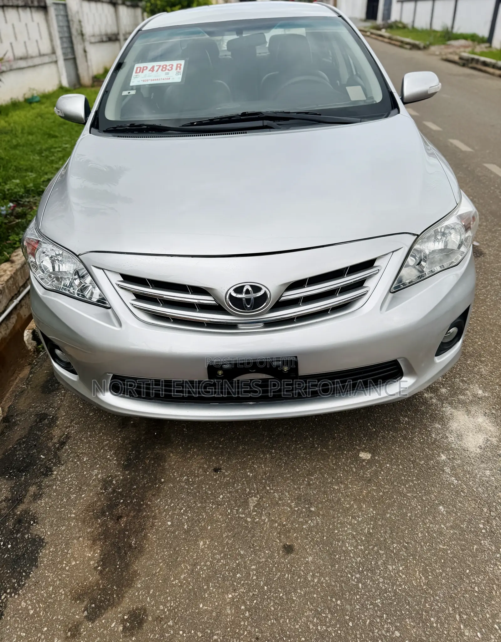 Toyota Corolla 2012 Silver
