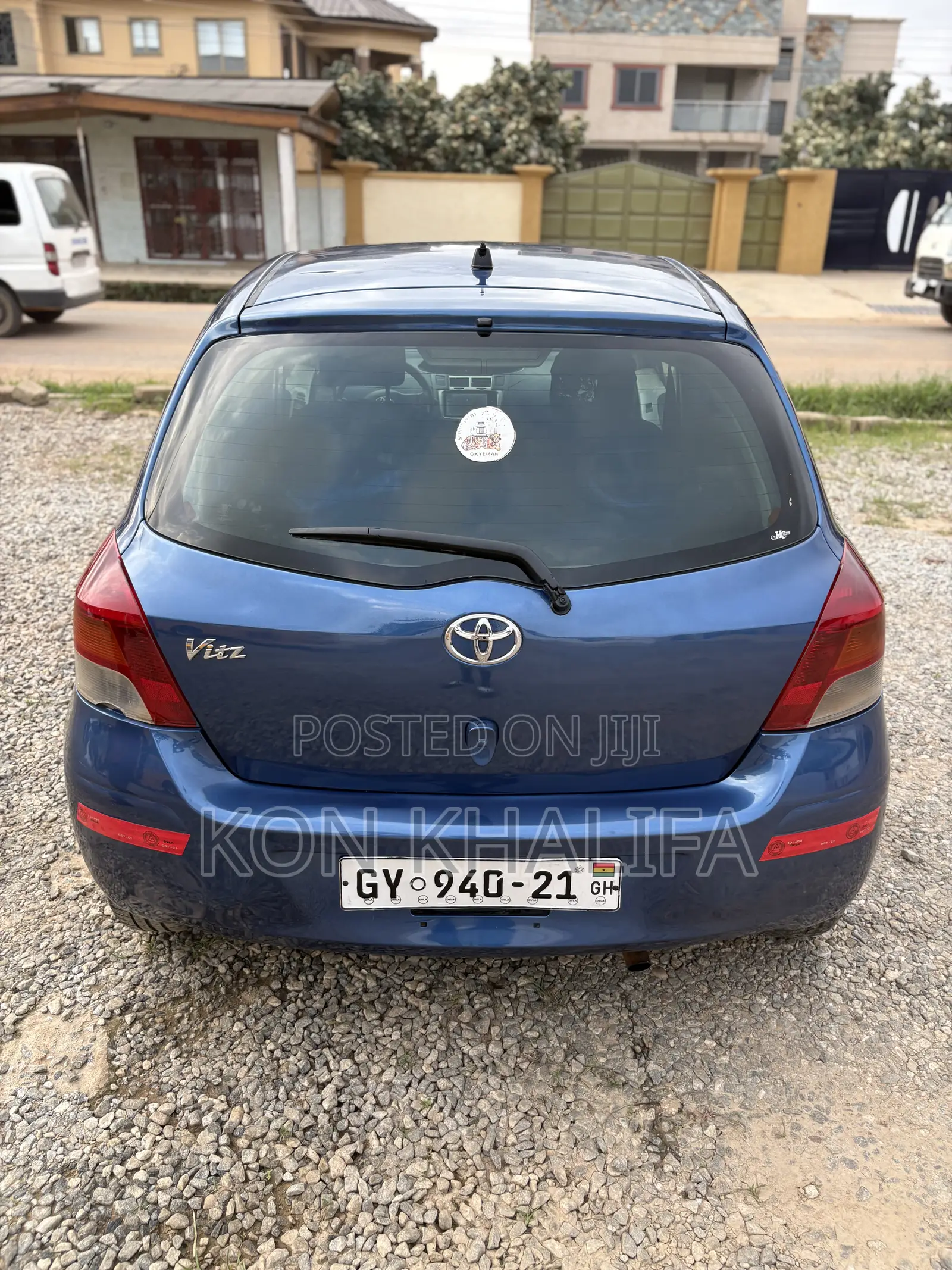 Toyota Vitz 1.3 FWD 5dr 2010