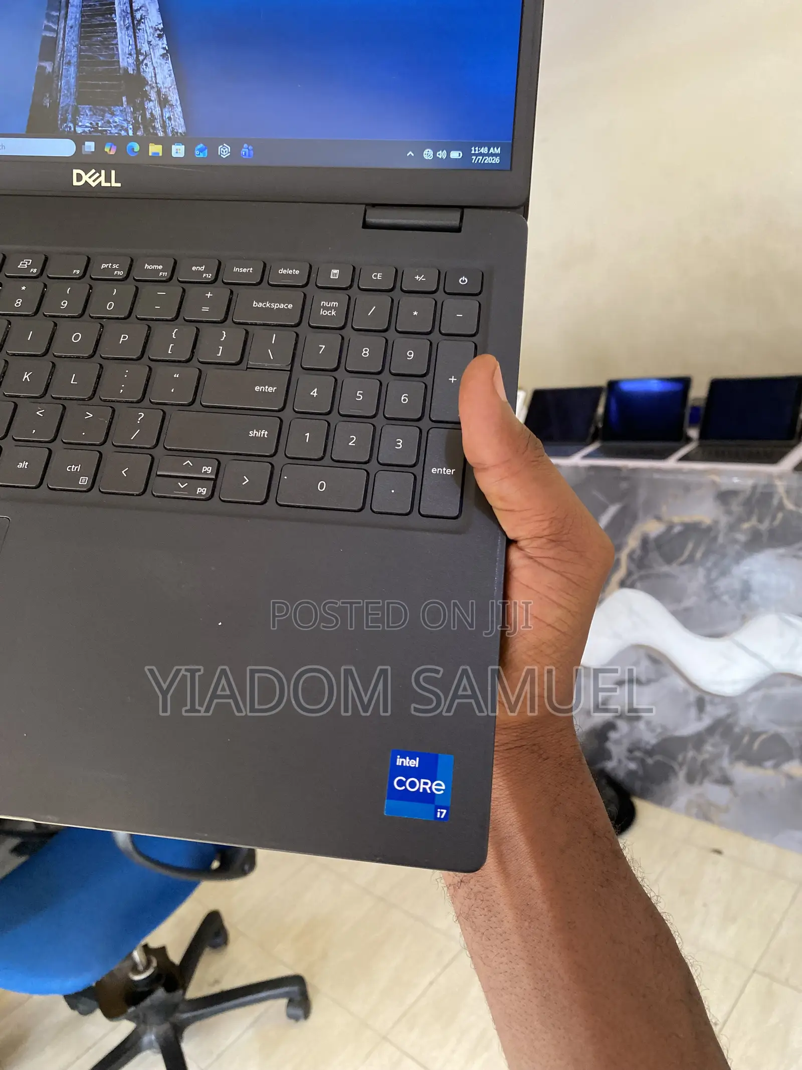 Laptop Dell Latitude 3520 8GB Intel Core i7 SSD 256GB
