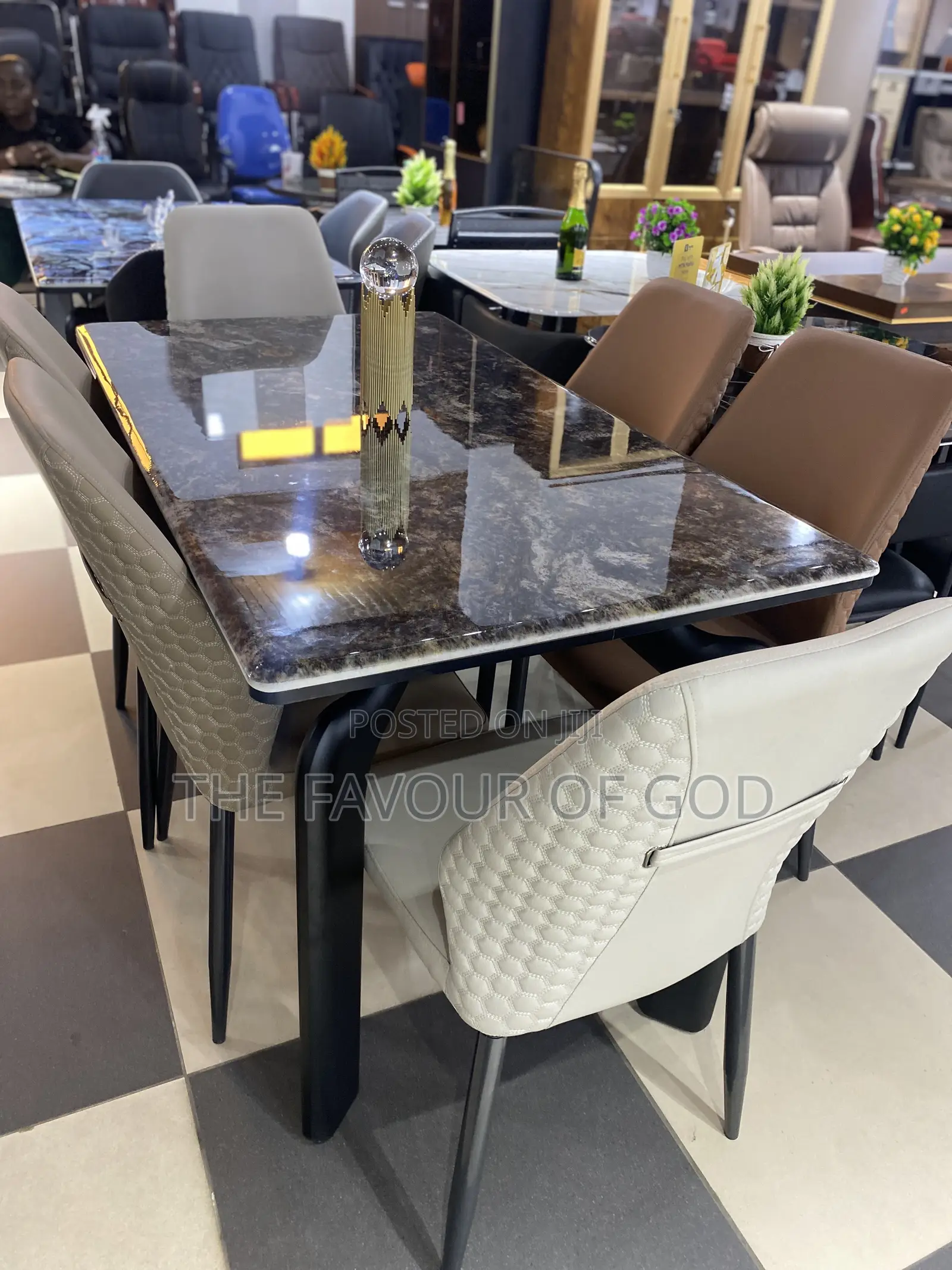 A Classic and Sizeable 6 Seater Dining Set