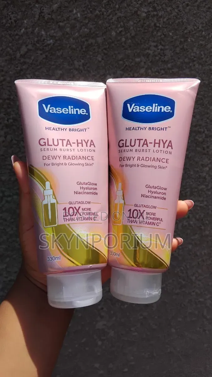 Vasline Gluta Hya Dewy Radiance Lotion