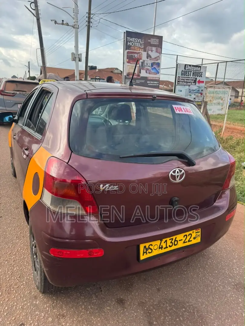 Toyota Vitz 1.5 FWD 3dr 2010