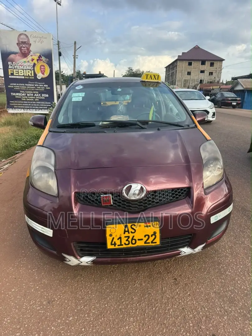 Toyota Vitz 1.5 FWD 3dr 2010
