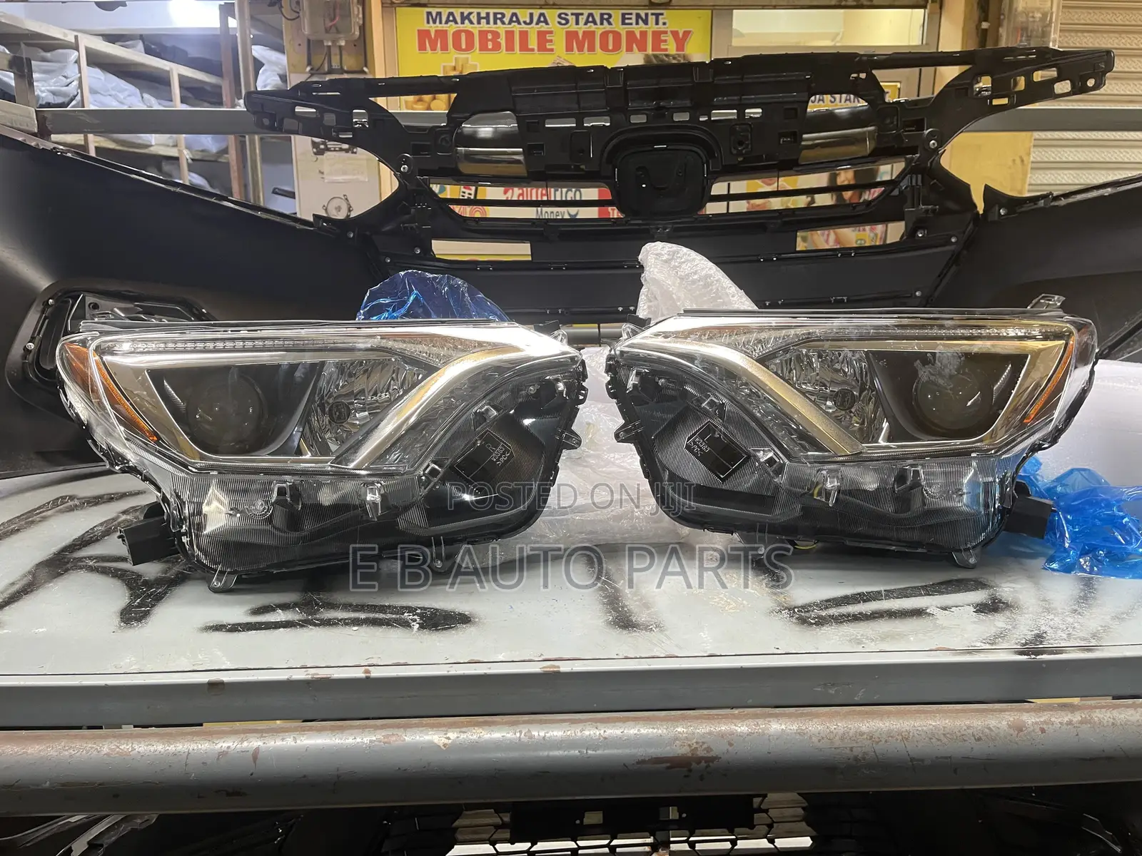 Rav4 2016 - 2018 Headlight Normal