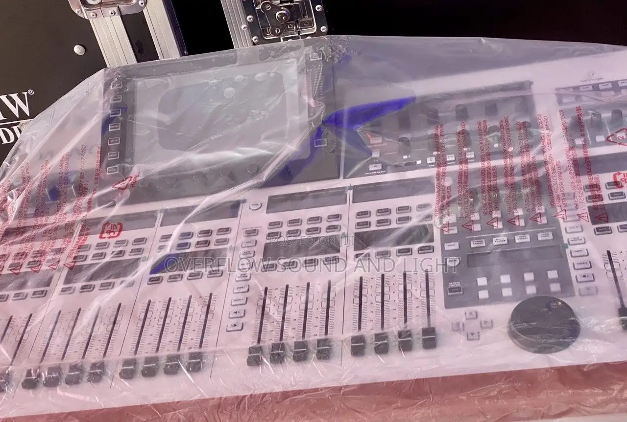Behringer Wing 48 Channels Digital Mixer