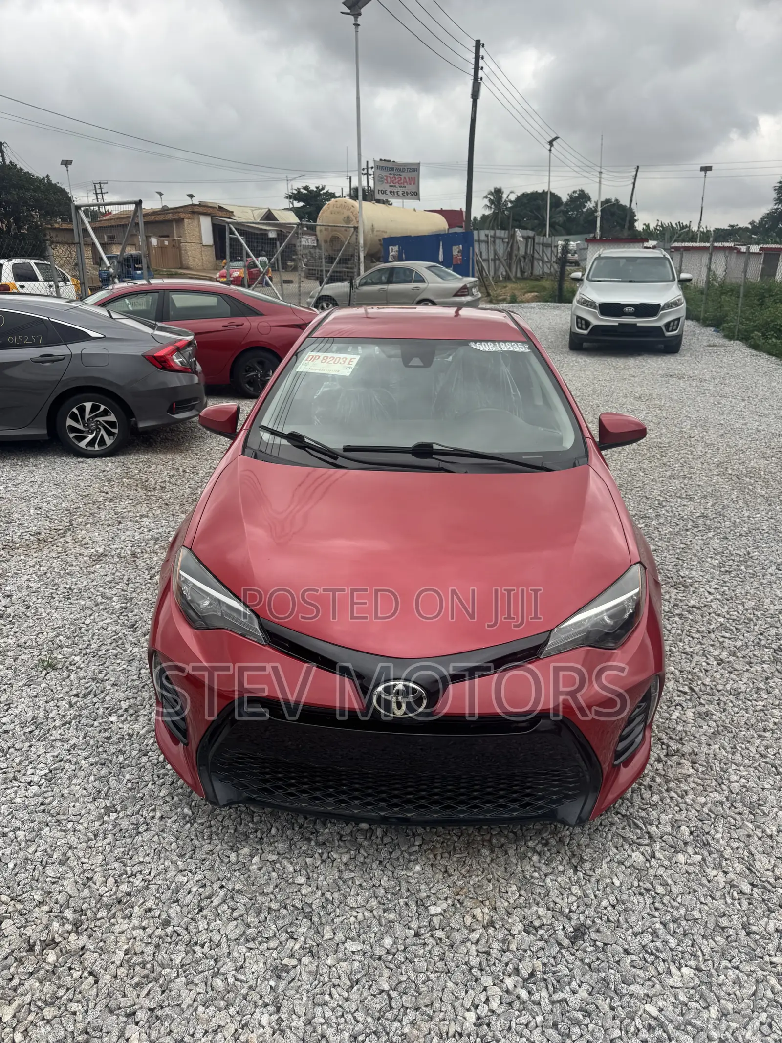 Toyota Corolla LE 4dr Sedan (1.8L 4cyl CVT) 2017 Red