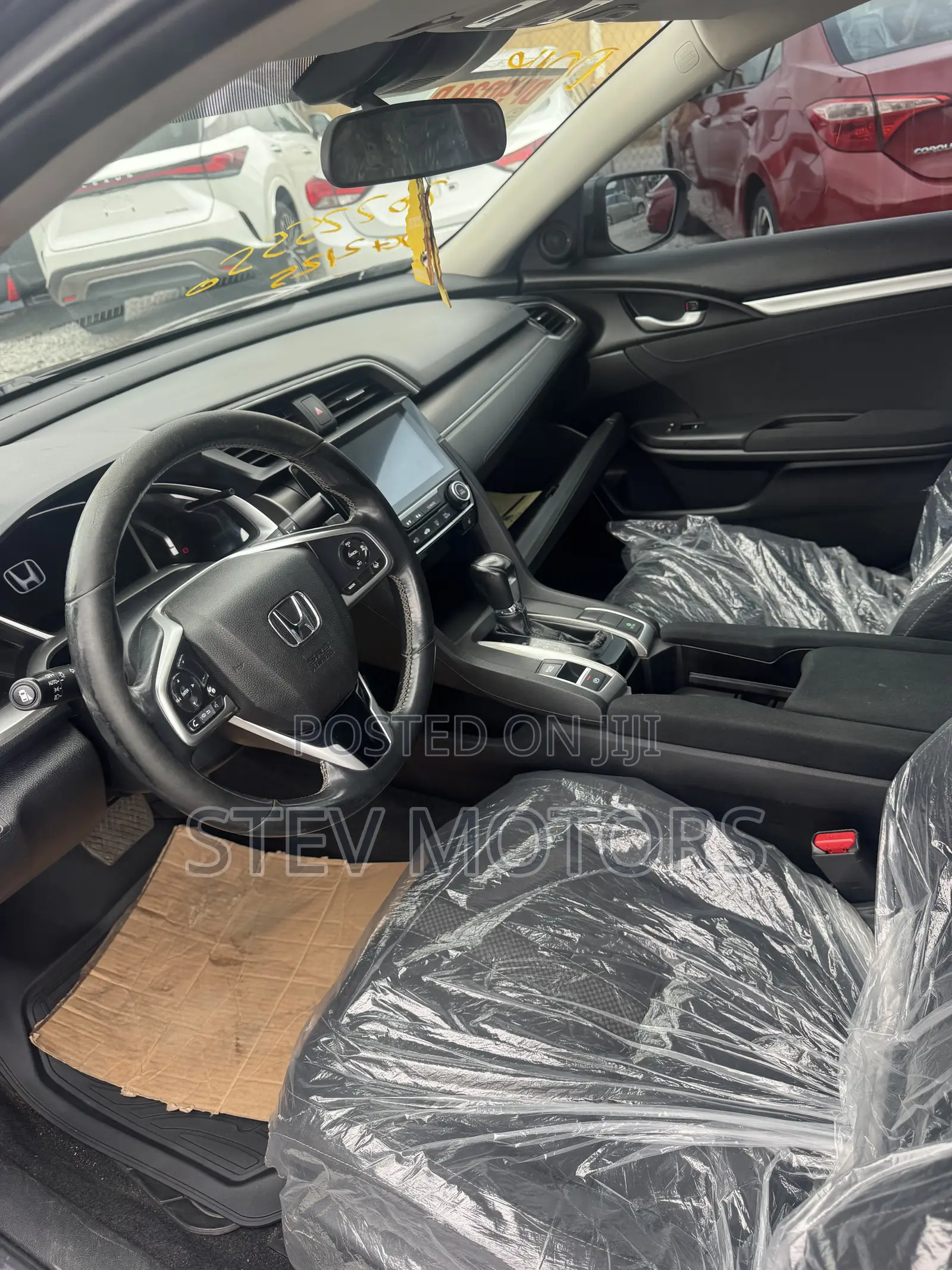 Honda Civic EX Hatchback 2020 Gray