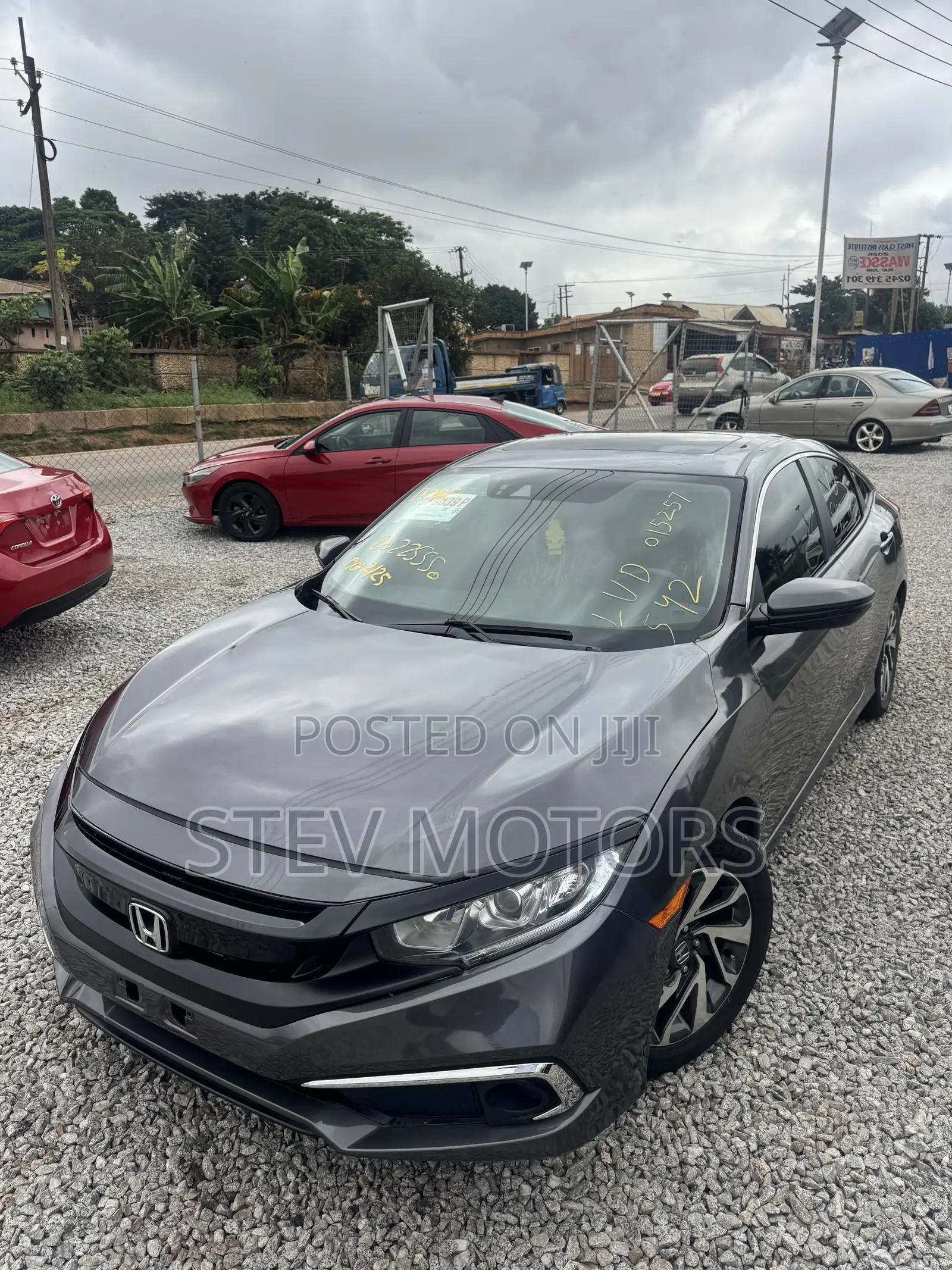 Honda Civic EX Hatchback 2020 Gray