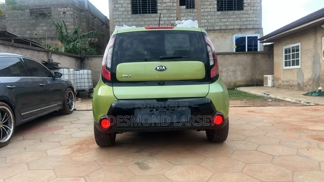 Kia Soul Hatchback 2016 Green