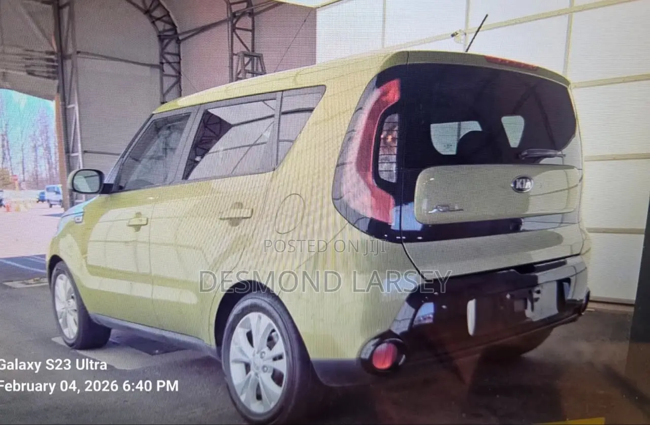Kia Soul Hatchback 2016 Green