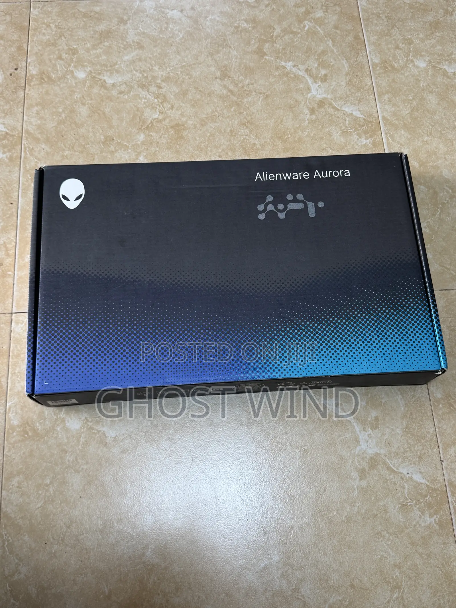 New Laptop Alienware 16 Aurora 16GB Intel Core 7 SSD 1T
