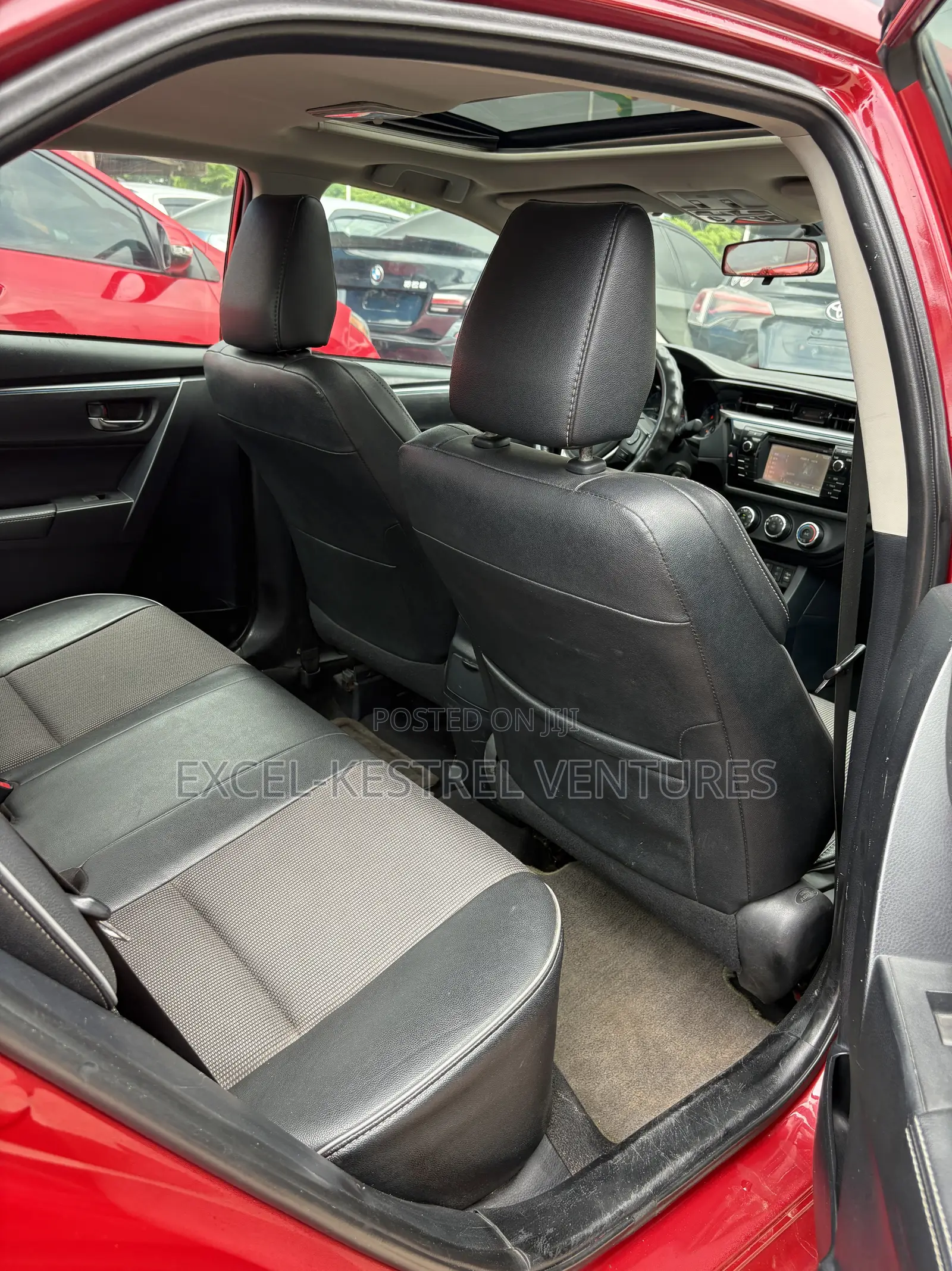 Toyota Corolla S 4dr Sedan (1.8L 4cyl CVT) 2016 Red