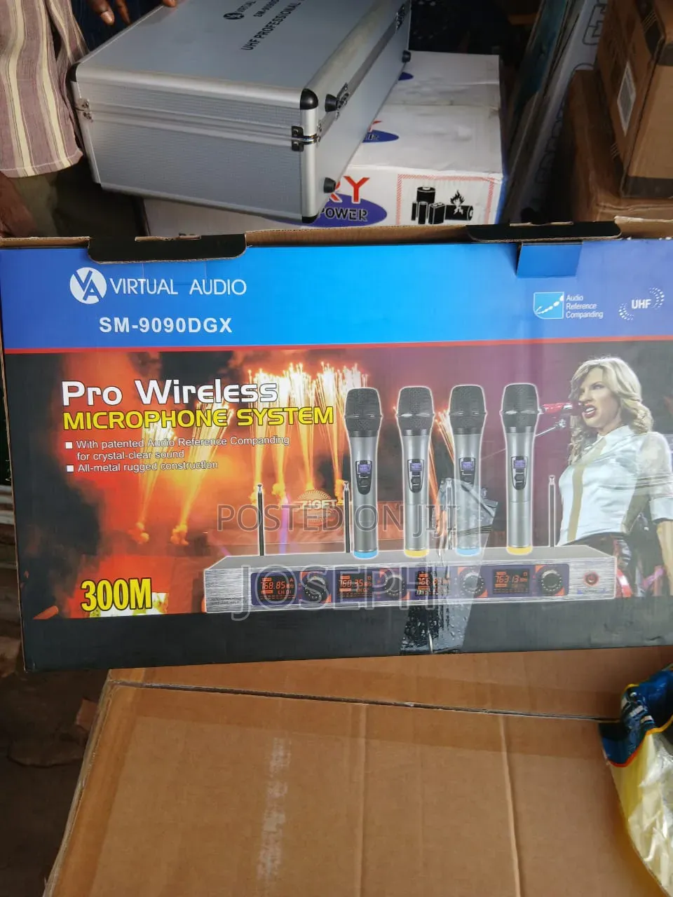 4 In 1 Sure Cordless Microphone