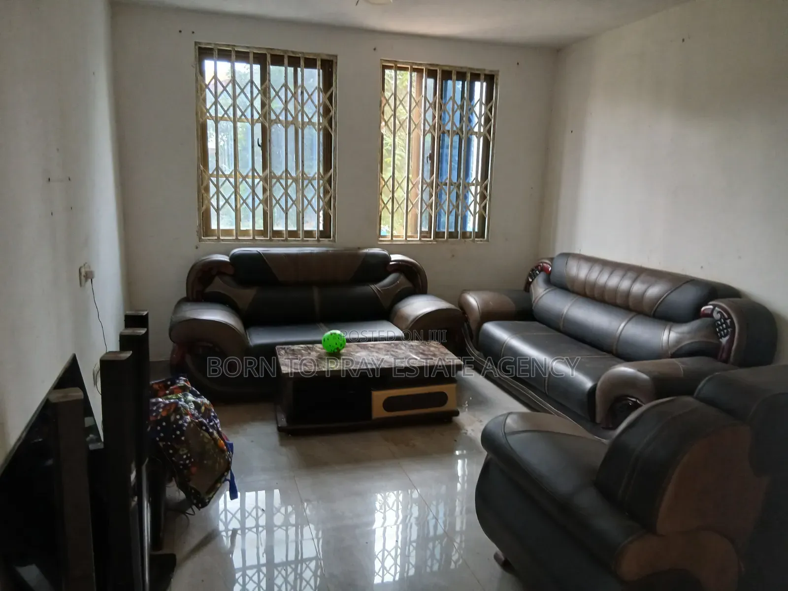 2bdrm Apartment in Born To Pray Estate, Kumasi Metropolitan for rent
