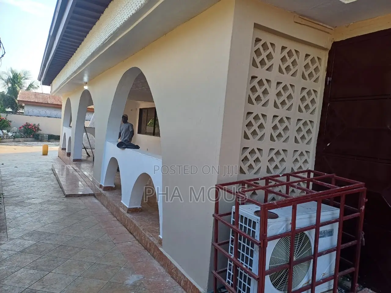 4bdrm House in Dome for rent