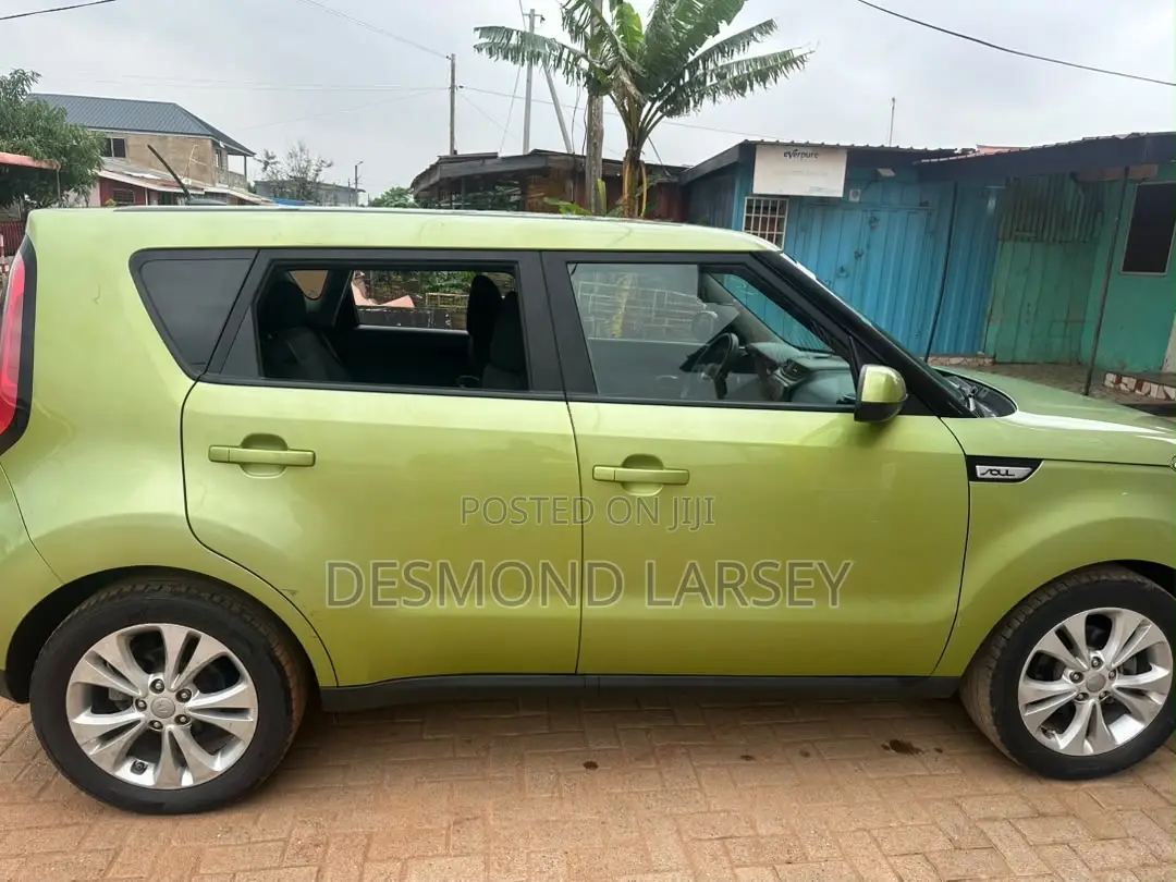 Kia Soul Hatchback 2016 Green