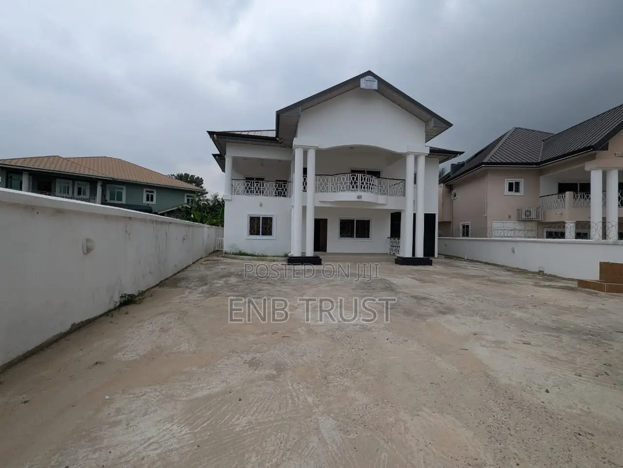 5 Bedrooms Office Space at Roman Ridge