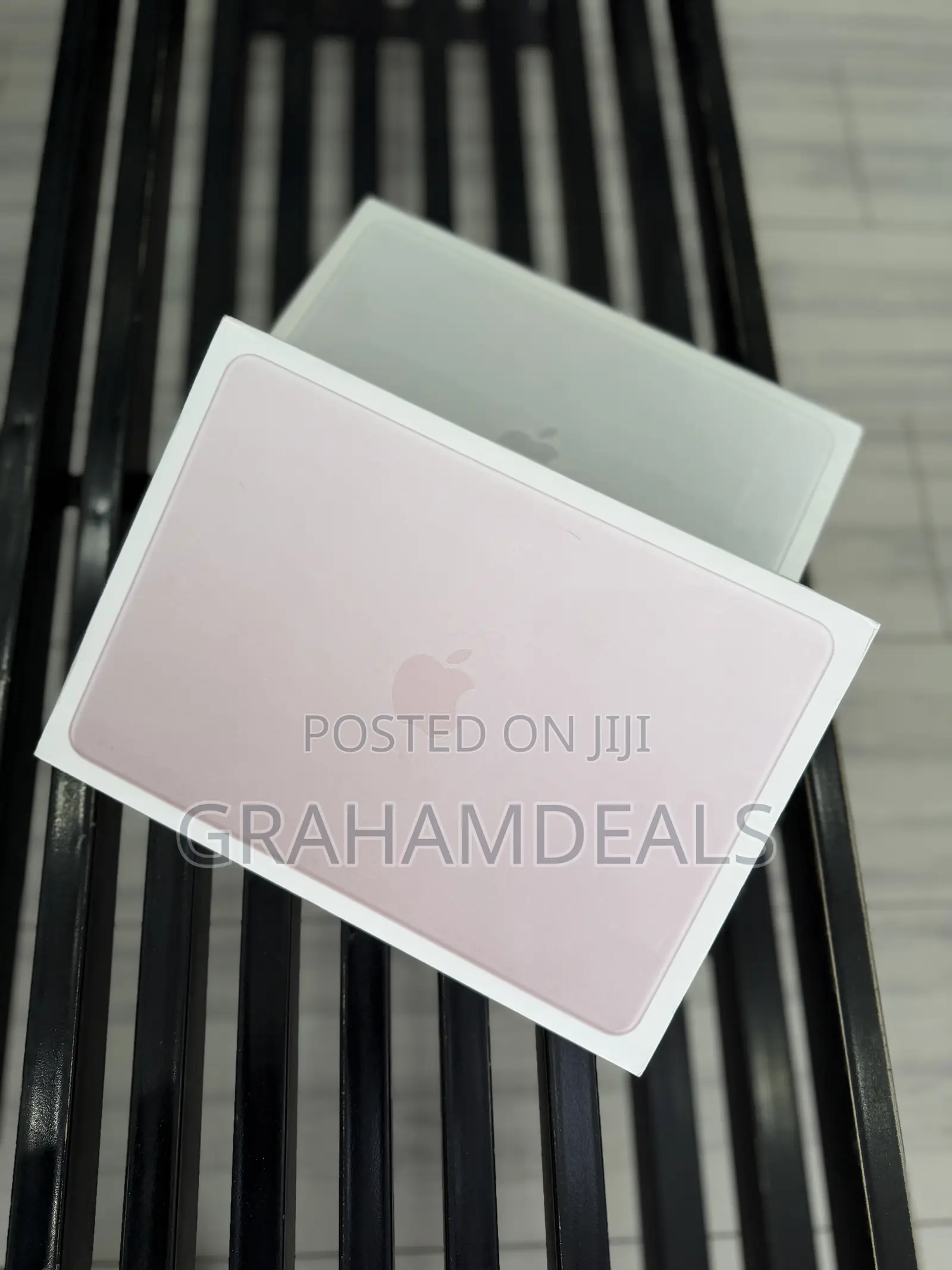 New Laptop Apple MacBook Neo 2026 8GB SSD 512GB
