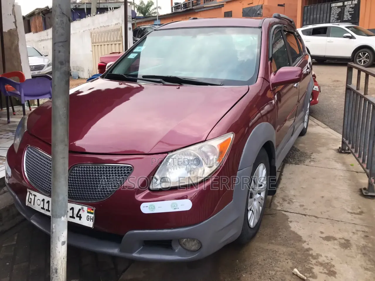 Pontiac Vibe 2010 Red