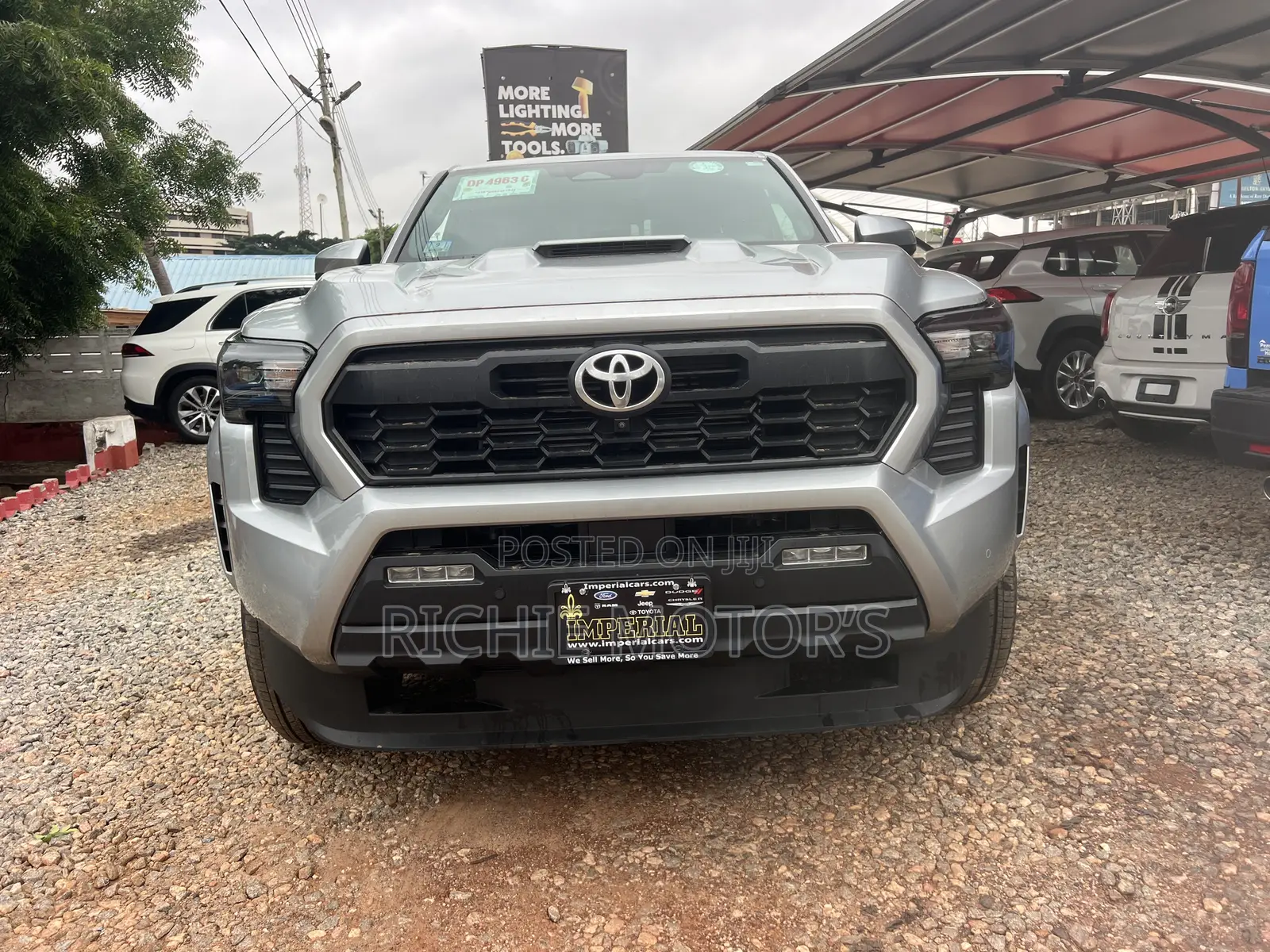 Toyota Tacoma TRD Sport Double Cab 4WD 5.0 ft. SB (Hybrid) 2025 Beige