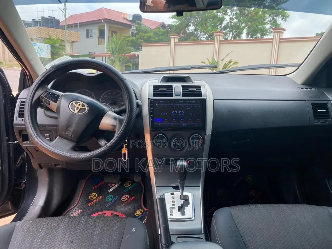Toyota Corolla S 4dr Sedan (1.8L 4cyl 4A) 2013 Black