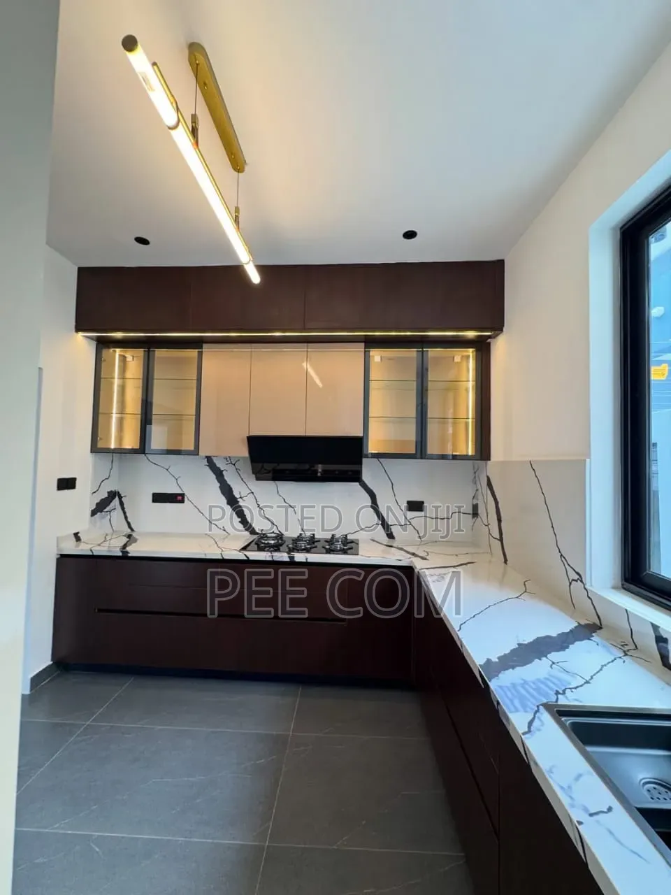 4bdrm House in Oyarifa Mall Area for sale