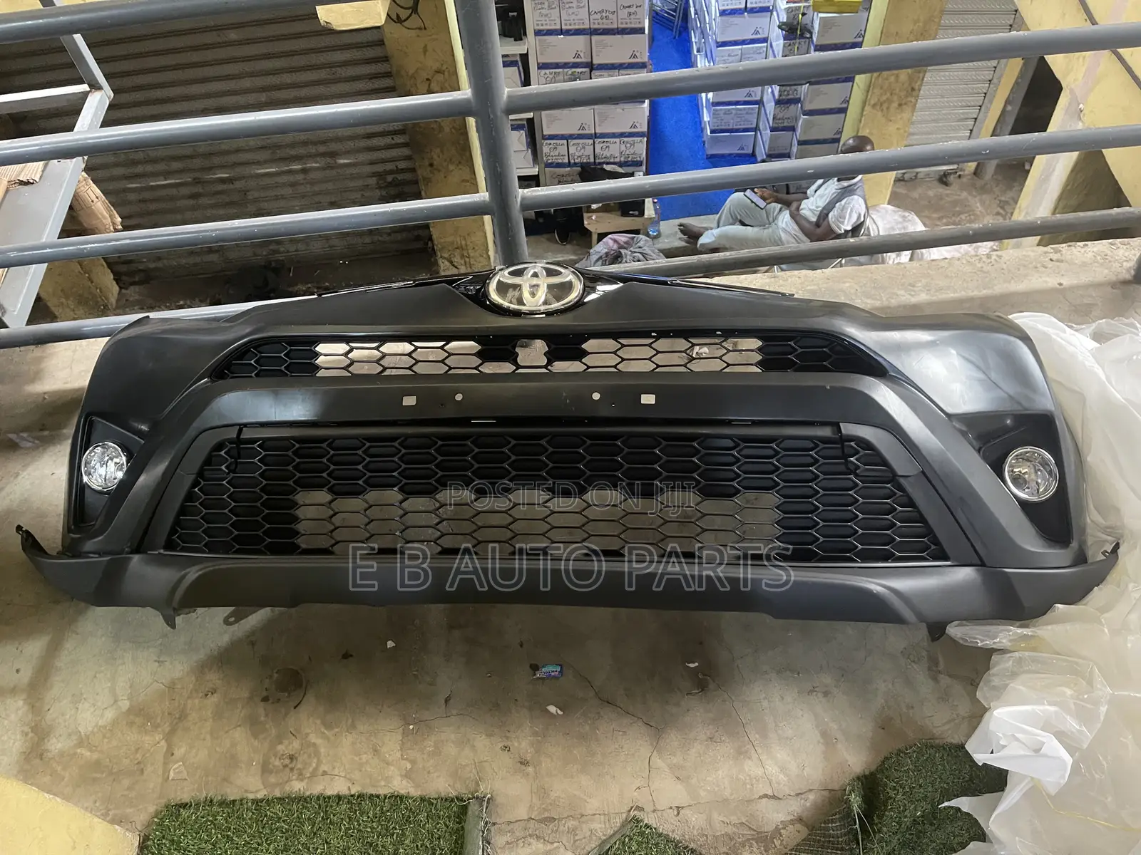 Rav4 2016-2018 Front Bumper Complete