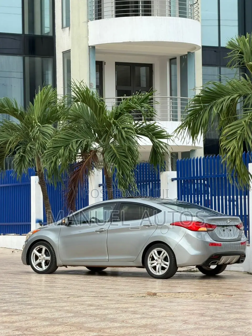 Hyundai Elantra 2012 Gray