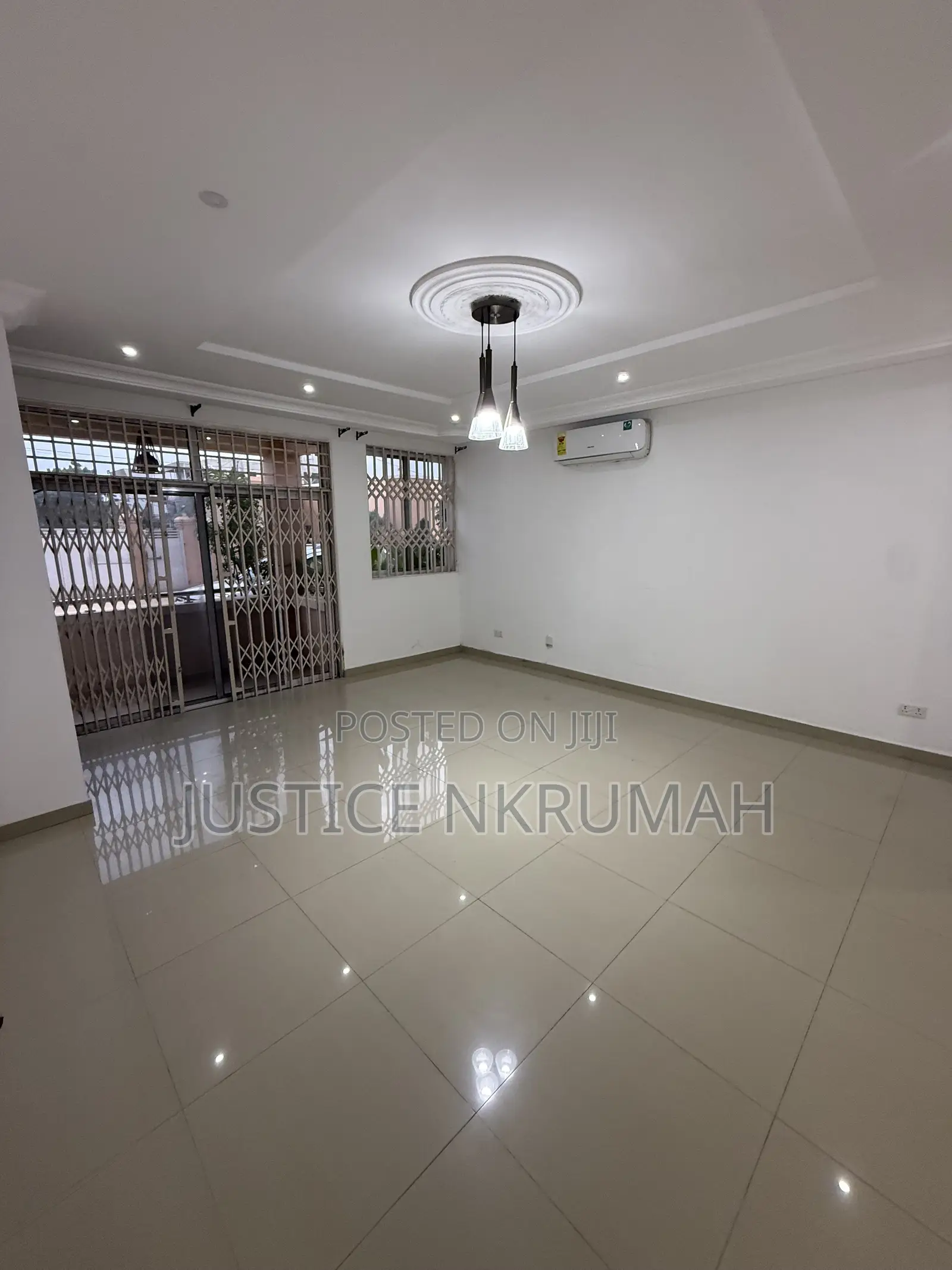 2bdrm Apartment in Mr Justice Estates, East Legon for rent
