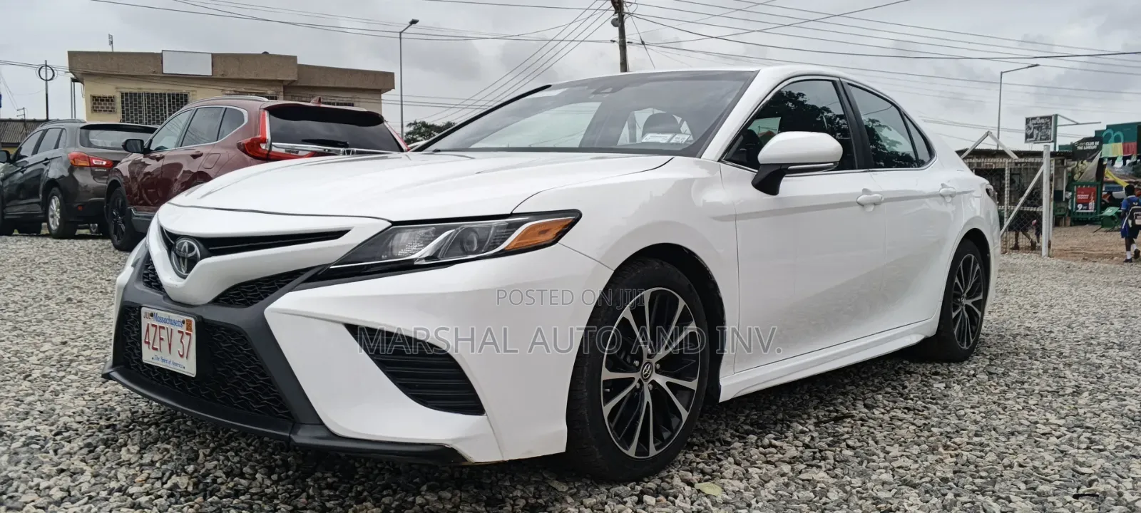 Toyota Camry 2019 White