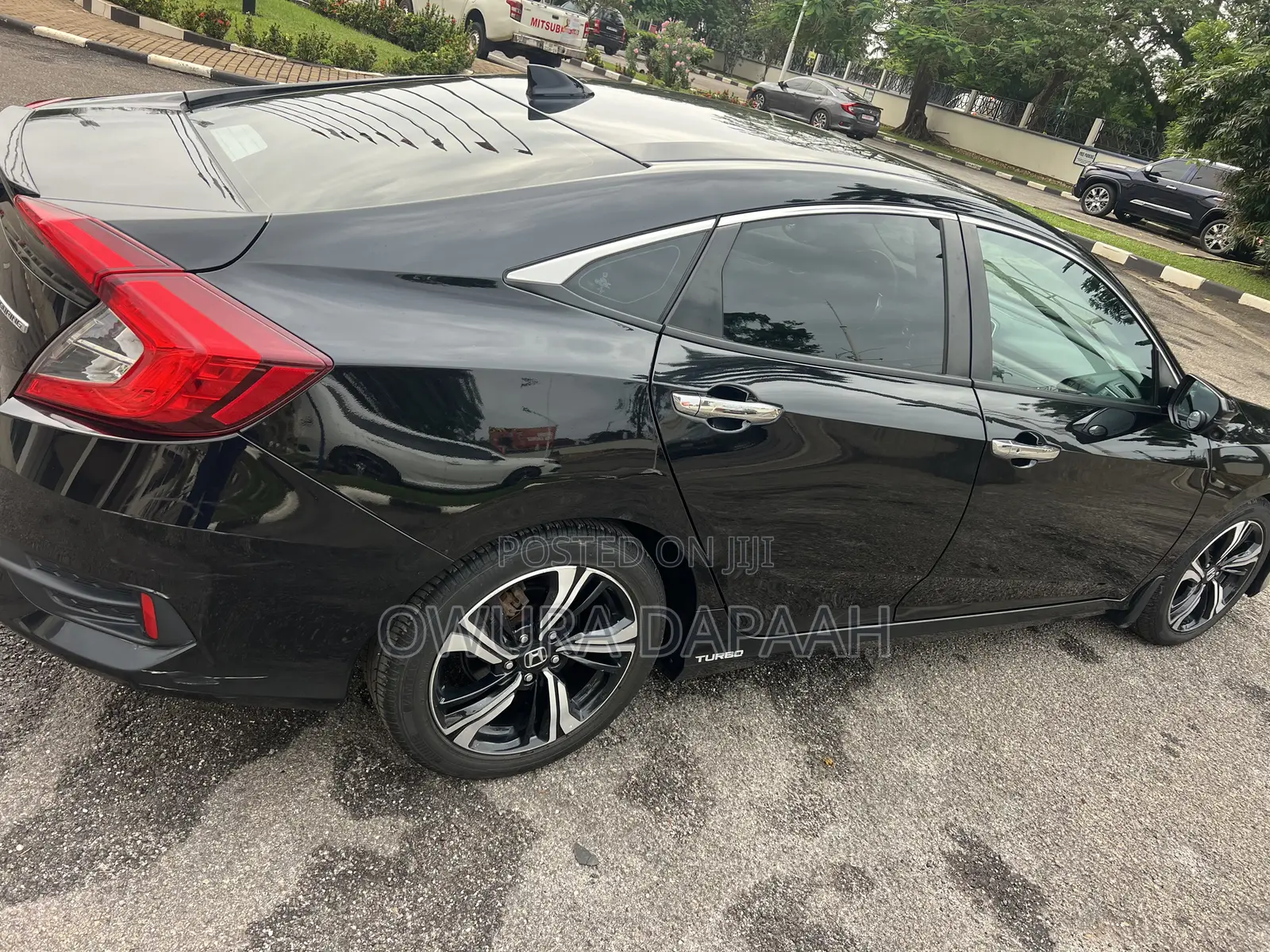 Honda Civic Touring 4dr Sedan (1.5L 4cyl) 2017 Black