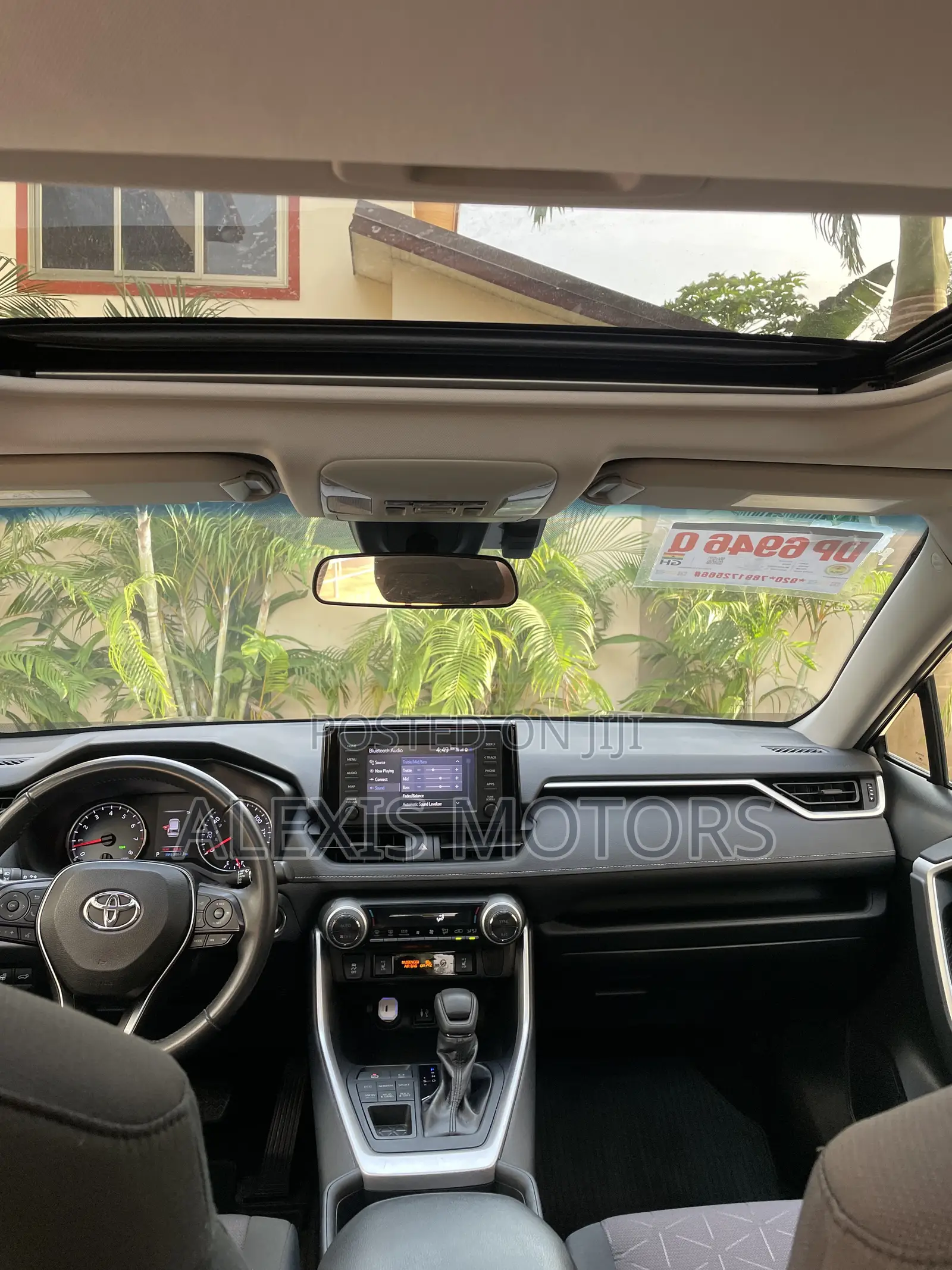 Toyota RAV4 XLE AWD 2019 Gray