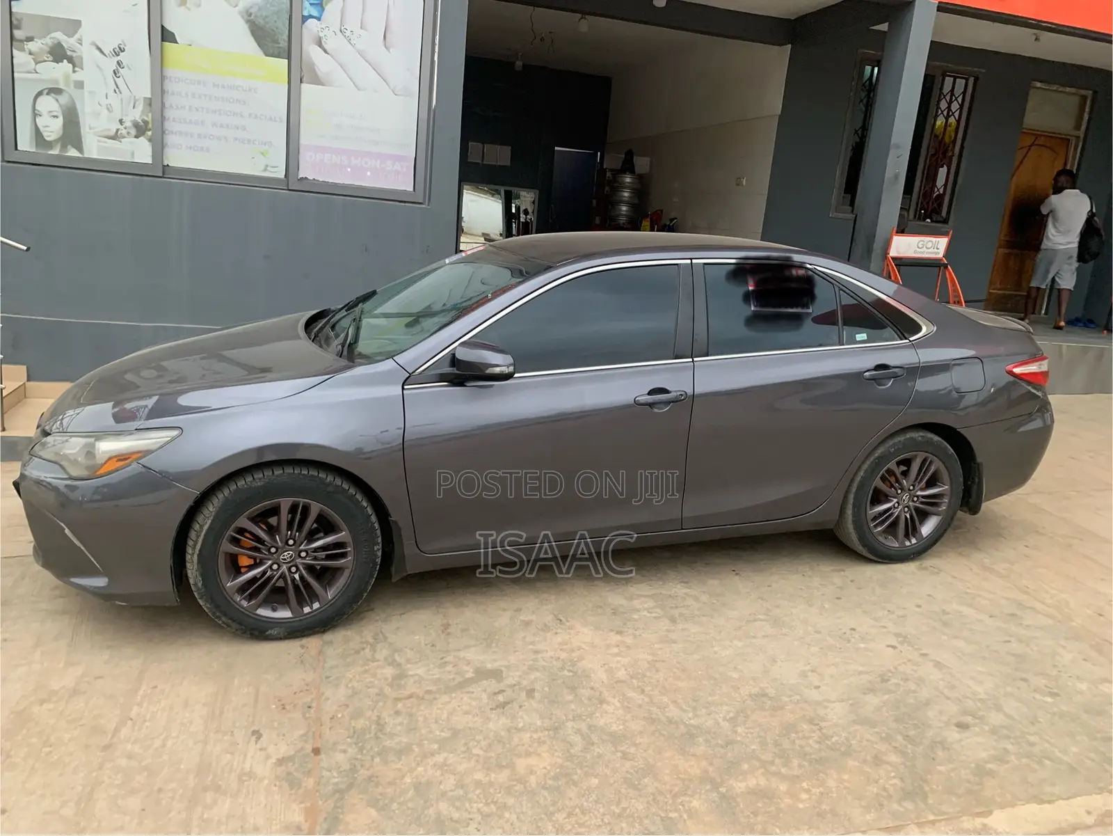 Toyota Camry 2018 Gray