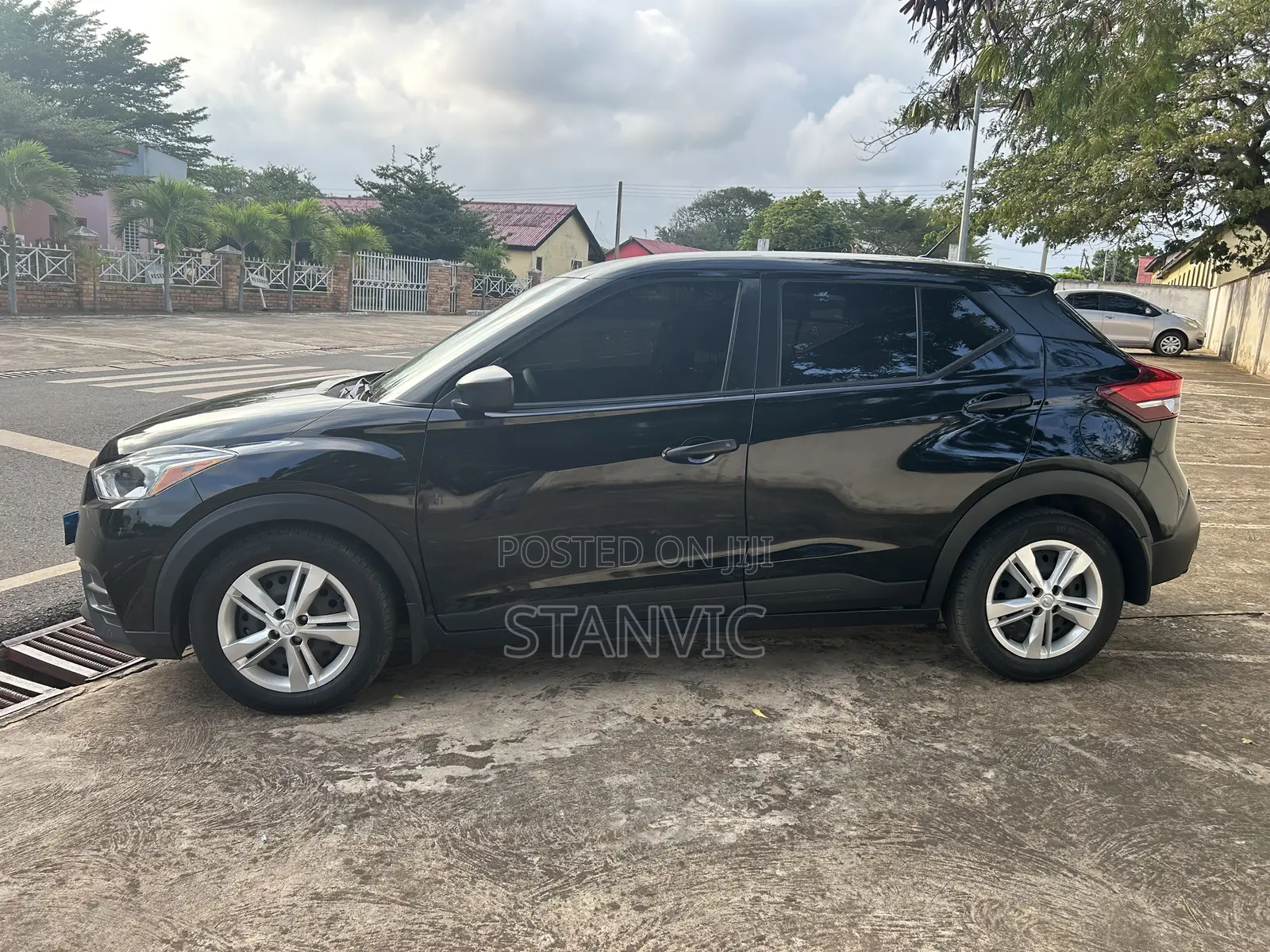 Nissan Kicks SV 2020 Black