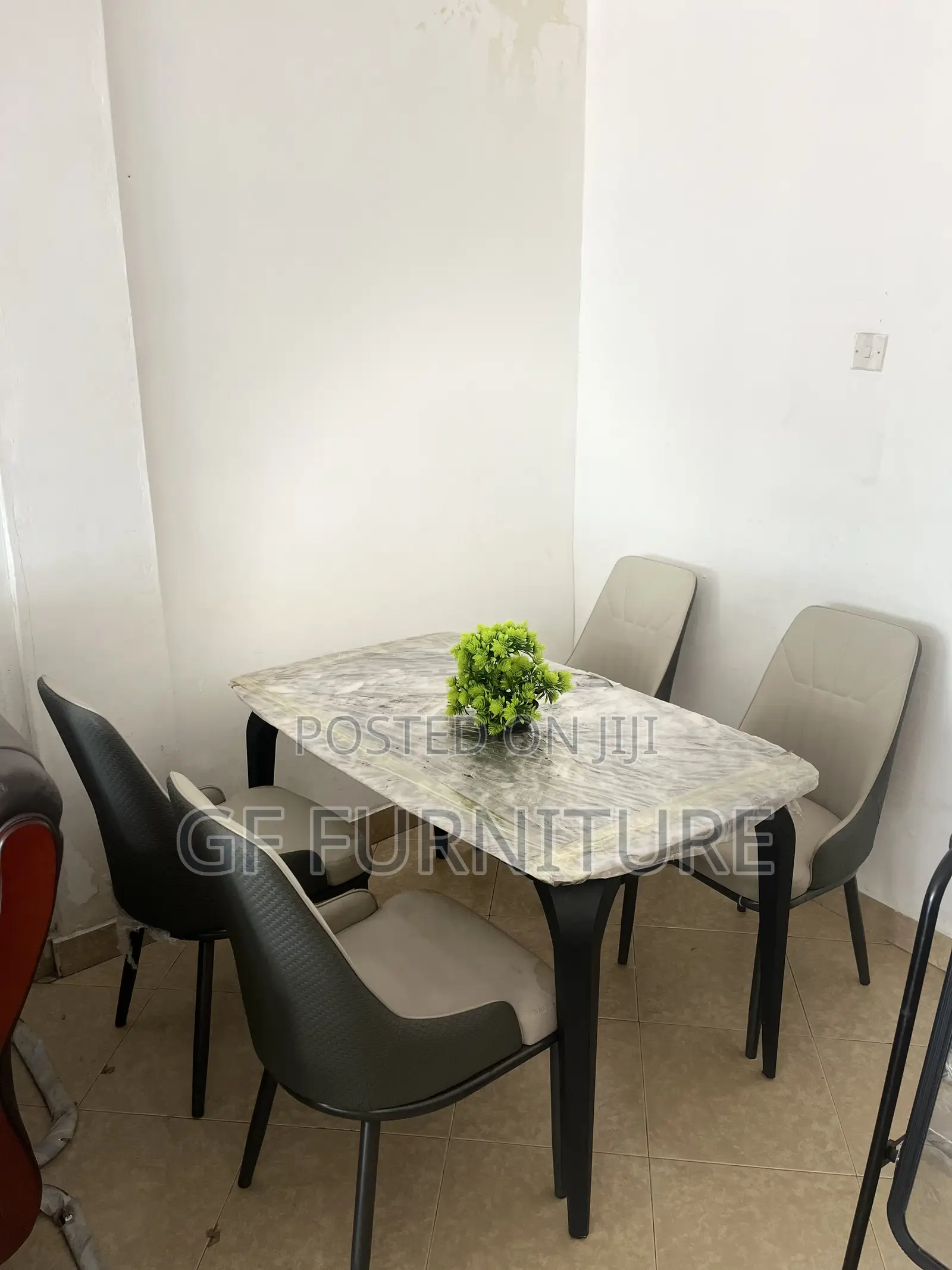 4seater Dining Marble Table Set