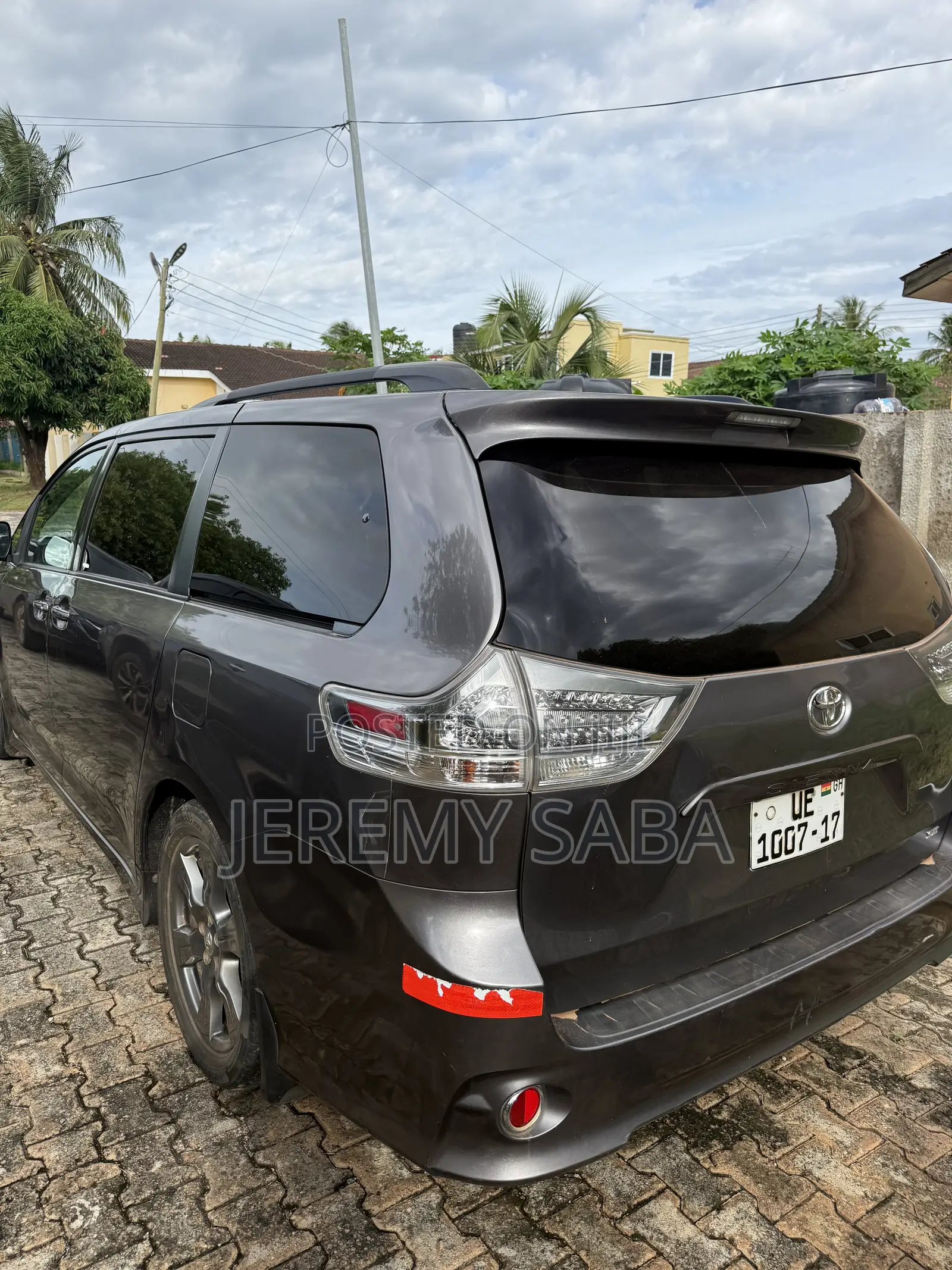Toyota Sienna 2017 Silver