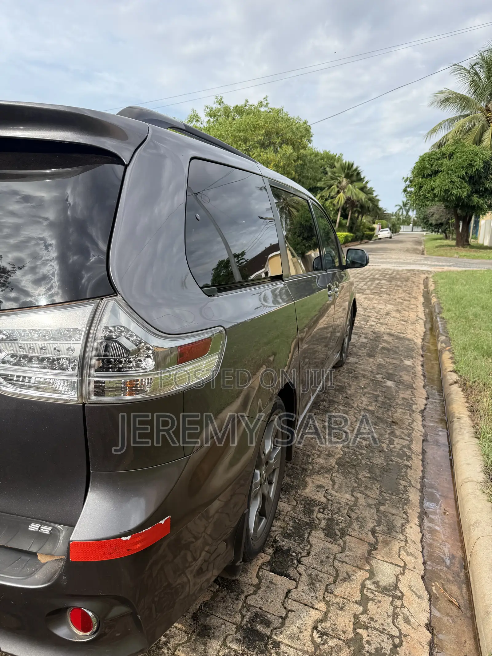 Toyota Sienna 2017 Silver