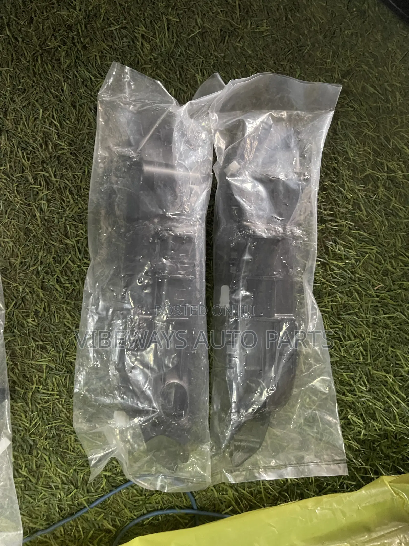 Hyundai Elentra 2019-2021 Bumper Lockers Pair