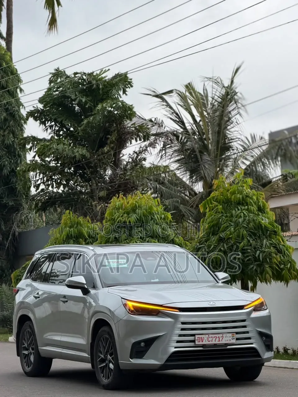 Lexus TX 2025 Silver