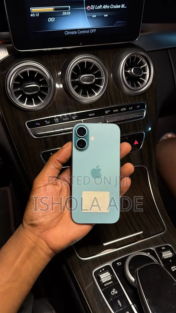 Apple iPhone 16 128 GB Pink