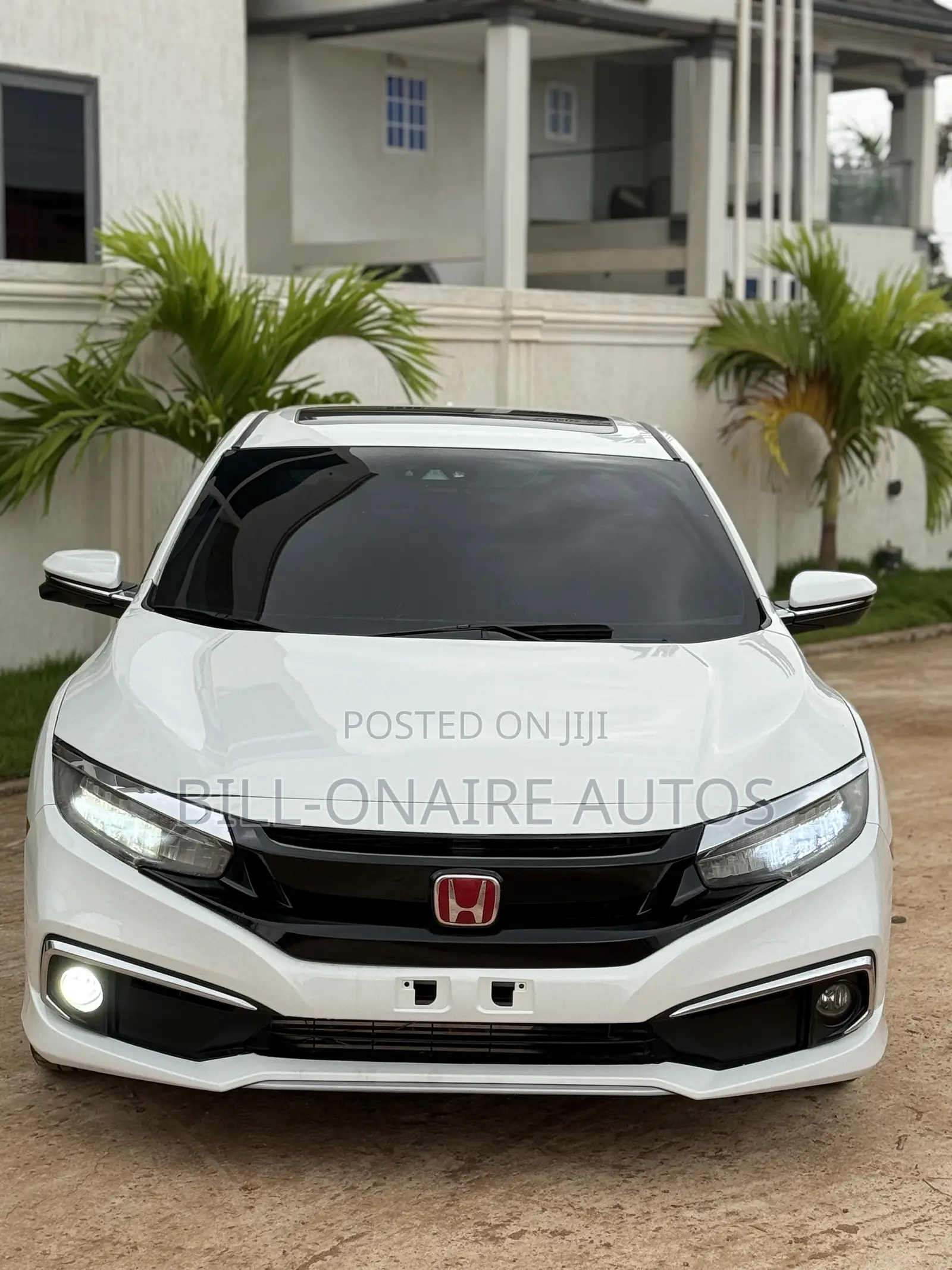 Honda Civic Touring 4dr Sedan (1.5L 4cyl) 2016 White