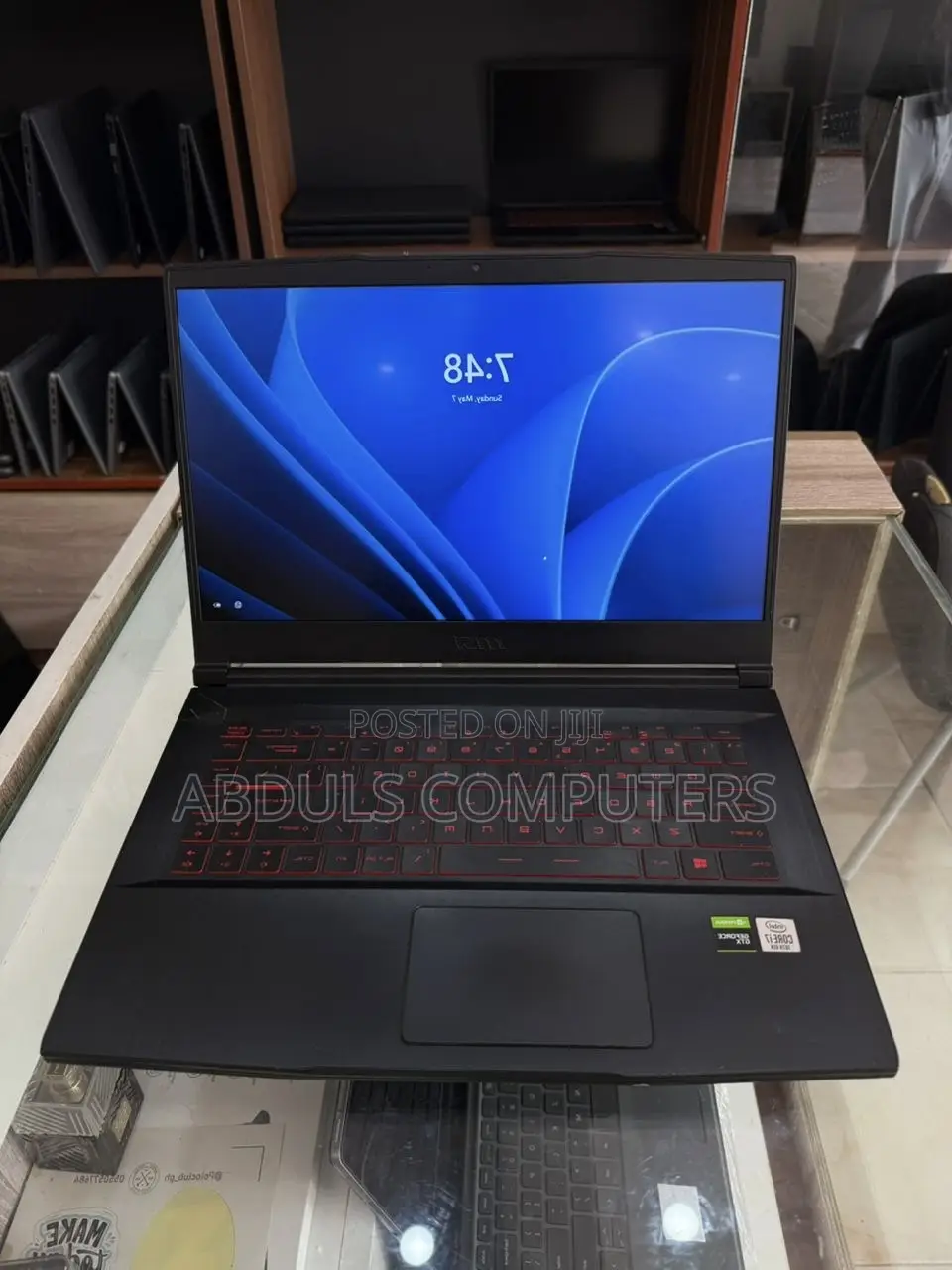 Laptop MSI GF63 32GB Intel Core i5 HDD+SSD 512GB