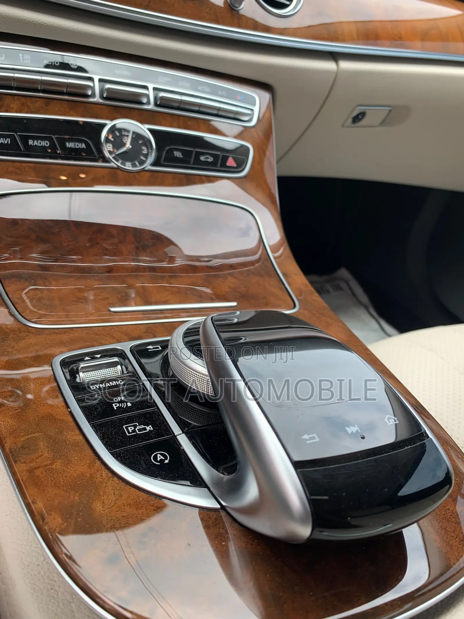 Mercedes-Benz E300 2019 Gray