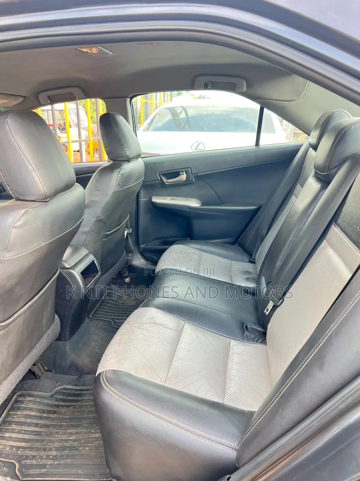 Toyota Camry 2014 Gray