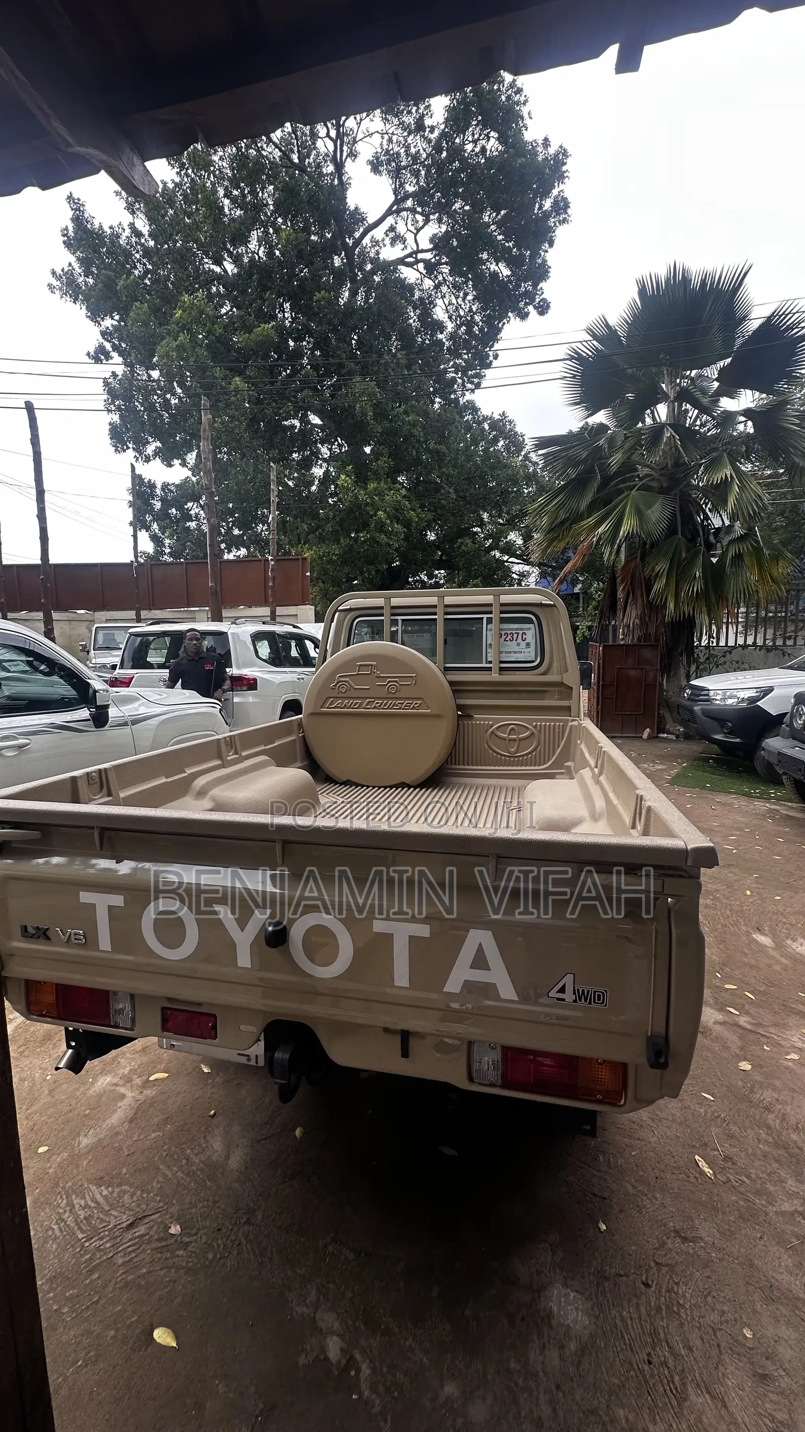 Toyota Land Cruiser 2022 Brown