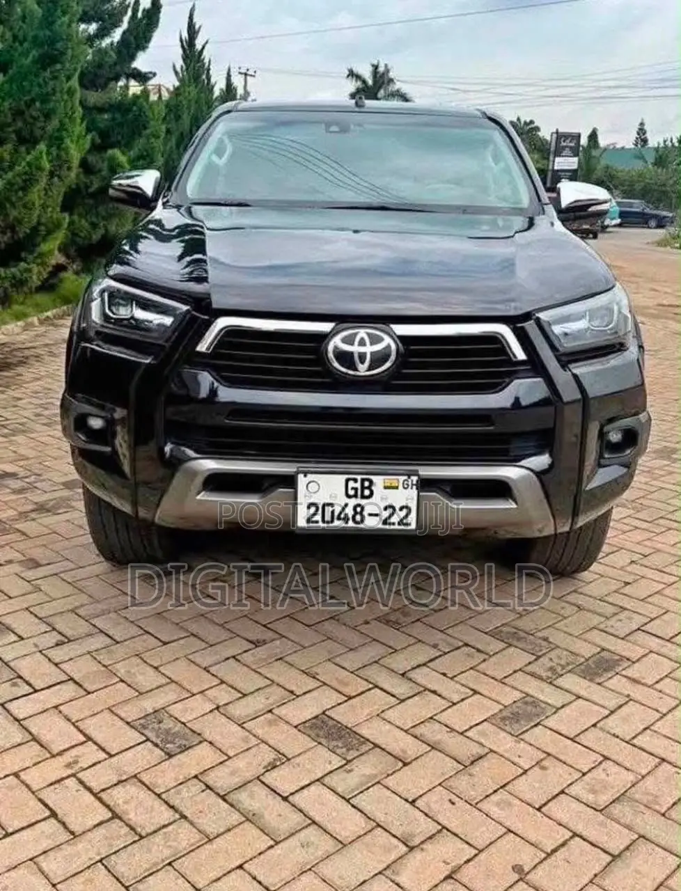 Toyota Hilux Revo Double Cab Deisel 2.4 AWD 2017 Black