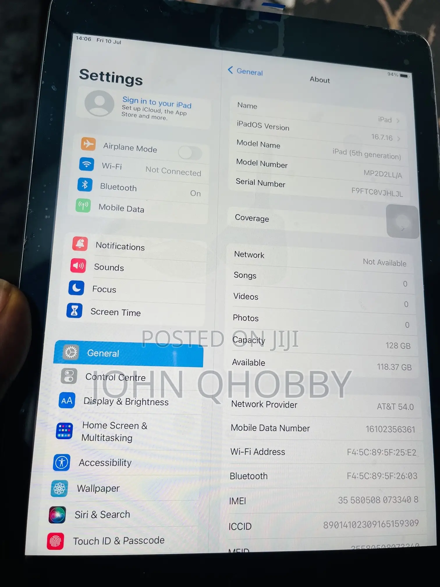 Apple iPad 9.7 128 GB Gray