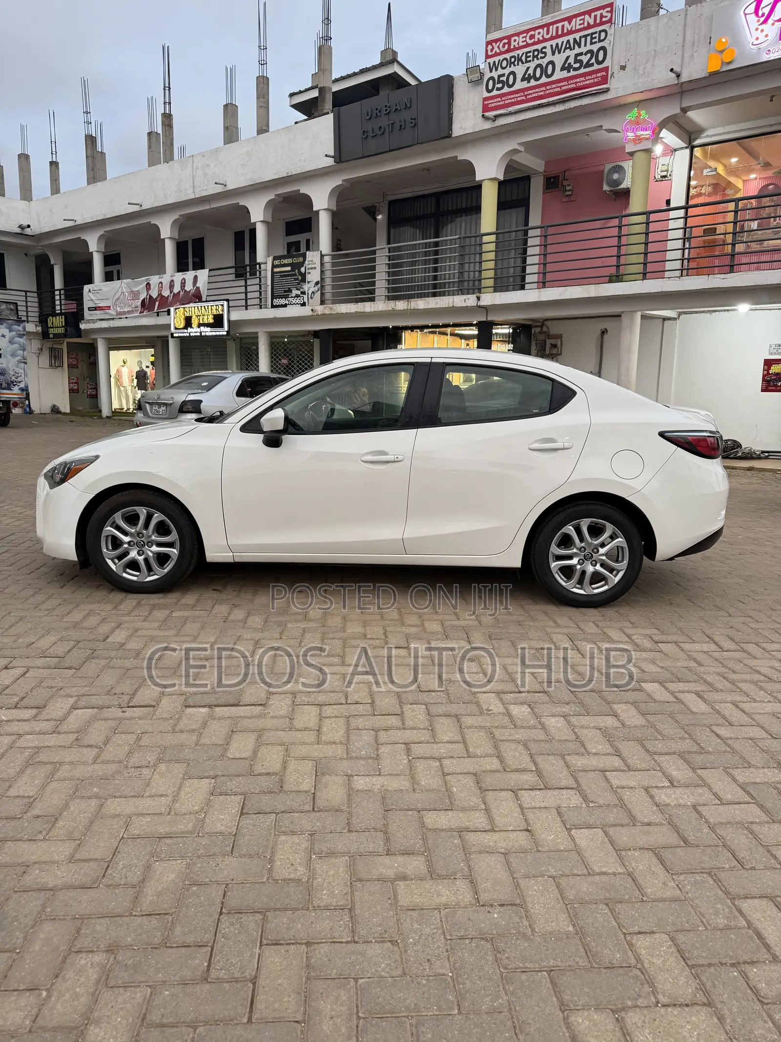 Toyota Yaris iA 1.5 FWD 2018 White