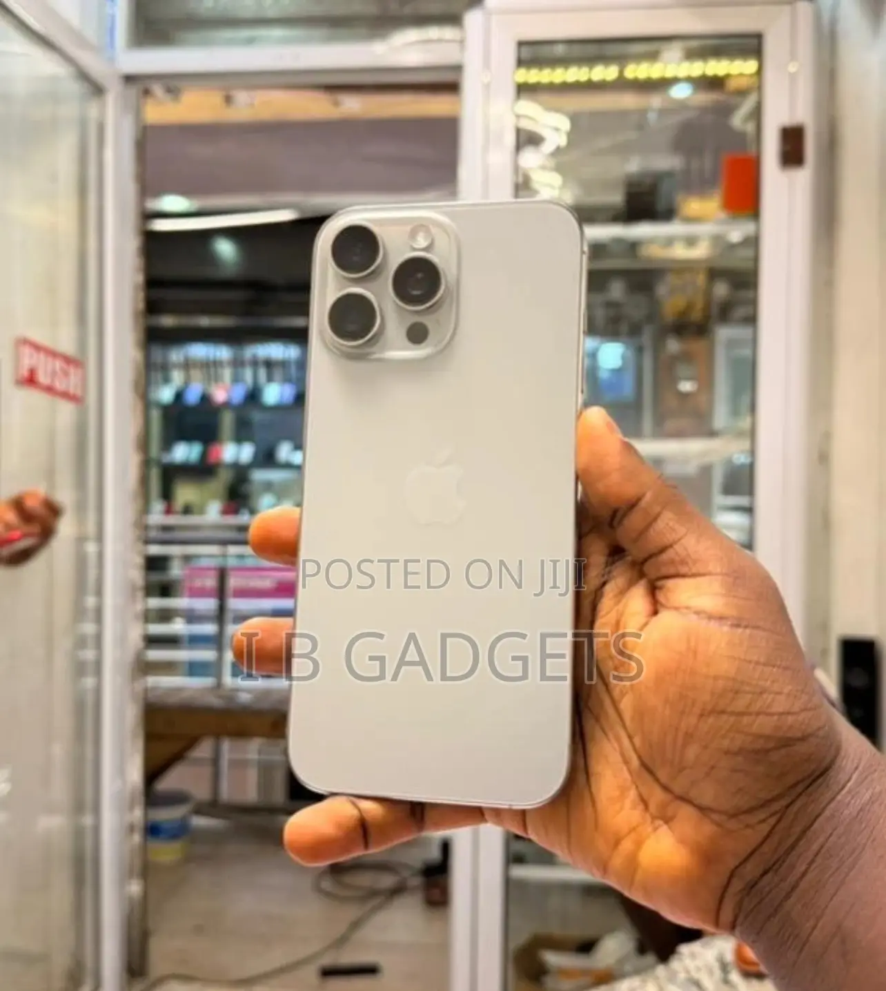 Apple iPhone 16 Pro Max 512 GB Gold