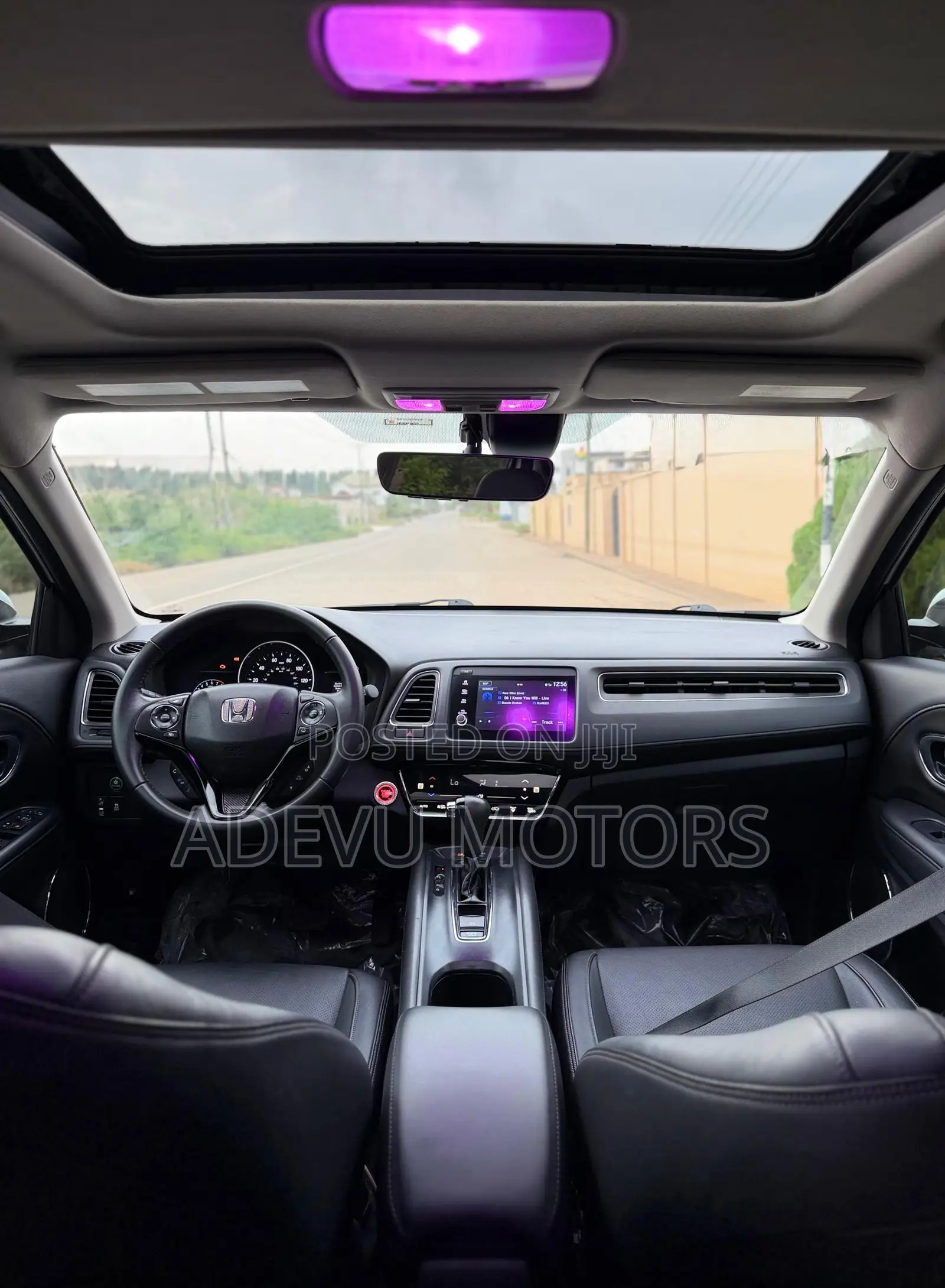 Honda HR-V Touring AWD 2020 White